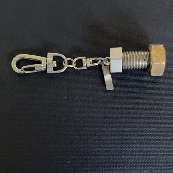 St. John Nut and Bolt keychain - Picture 3 of 4